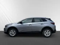 Gebraucht Opel Grandland X 136 PS (100 kW) 2024 Lack grau artense/metallic kla SUV