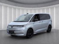 Gebraucht VW Multivan Style 150 PS (110 kW) 2024 Silber metallic Van