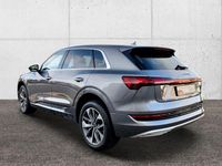 Gebraucht Audi e-tron Advanced Plus 230 kW (313 PS) 2022 Grau / taifungrau metallic SUV