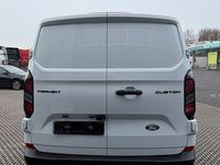 Gebraucht Ford Transit Custom Trend 136 PS (100 kW) 2025 Weiß Van / Kleinbus