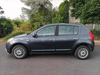 Gebraucht Dacia Sandero 89 PS (65 kW) 2008 Grau Limousine