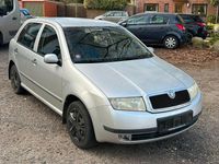 Second-hand Skoda Fabia Classic 75 CP (55 kW) 2004 Argintiu Berlinǎ