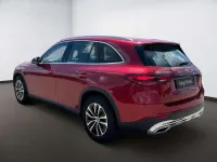 Gebraucht Mercedes GLC220 Avantgarde 197 PS (144 kW) 2023 Manufaktur lack manufaktur hyazinthrot SUV