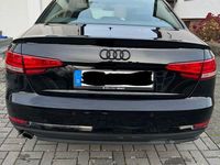 Gebraucht Audi A4 150 PS (110 kW) 2018 Schwarz Limousine
