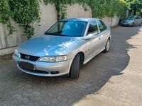 gebraucht Opel Vectra 1.8 16V Edition 2000 Edition 2000