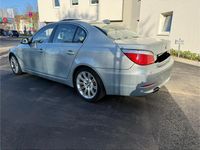 Gebraucht BMW 525 197 PS (144 kW) 2009 Blau Limousine