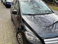 Gebraucht Mercedes B180 109 PS (80 kW) 2013 Schwarz Van / Kleinbus