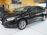 Gebraucht Hyundai i40 Trend 116 PS (85 kW) 2018 Schwarz Kombi