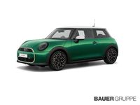 Gebraucht Mini Cooper Favoured 156 PS (114 kW) 2024 Gruen Kleinwagen