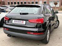 Gebraucht Audi Q3 Basis 125 PS (91 kW) 2017 Schwarz SUV