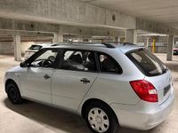 Second-hand Skoda Fabia 60 CP (44 kW) 2009 Argintiu Break
