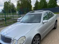 Gebraucht Mercedes E220 150 PS (110 kW) 2002 Limousine