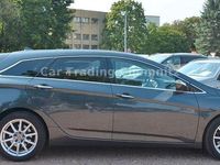 Gebraucht Hyundai i40 136 PS (100 kW) 2015 Grau Kombi