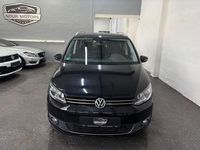 Gebraucht VW Touran Cup 105 PS (77 kW) 2014 Schwarz Van / Kleinbus