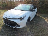 Gebraucht Toyota Corolla Hybrid Sport 152 PS (111 kW) 2021 White pearl cs / black mica Kombi