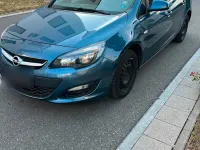 Gebraucht Opel Astra 110 PS (80 kW) 2014 Blau Kombi