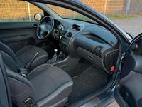 Gebraucht Peugeot 206 68 PS (50 kW) 2008 Grau Coupé