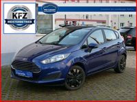 Gebraucht Ford Fiesta 82 PS (60 kW) 2015 Blau Kleinwagen