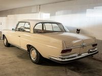 Gebraucht Mercedes 220 SE 120 PS (88 kW) 1963 Beige Coupé