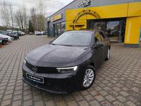 Neu Opel Astra Edition 131 PS (96 kW) 2025 Lackierung schwarz perla nera/typ aussenverkleidung metallic perlmutt Kombi