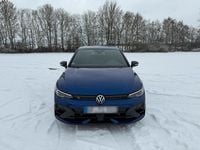 Gebraucht VW Golf VIII Style 333 PS (244 kW) 2024 Blau Limousine