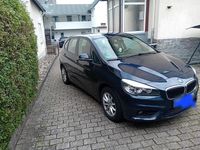 Gebraucht BMW 216 120 PS (88 kW) 2017 Schwarz Kombi
