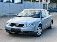 Używany Audi A4 131 KM (96 kW) 2002 Niebieski Sedan/Limuzyna