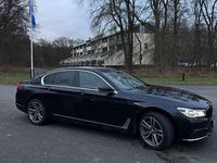 Gebraucht BMW 730 Performance 265 PS (194 kW) 2017 Schwarz Limousine