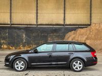 Gebraucht Skoda Octavia Ambition 116 PS (85 kW) 2019 Schwarz Kombi