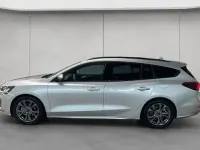 Gebraucht Ford Focus ST-Line X 155 PS (114 kW) 2024 Moondust silver (metallic) Kombi