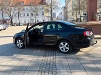 Gebraucht VW Jetta 123 PS (90 kW) 2009 Schwarz Limousine