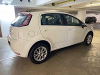 Gebraucht Fiat Punto 69 PS (50 kW) 2012 Weiß Limousine