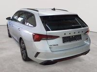 Gebraucht Skoda Octavia RS 200 PS (147 kW) 2022 Brillantsilber metallic Kombi