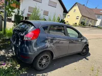 Gebraucht Ford Fiesta SYNC Edition 101 PS (74 kW) 2015 Grau Kleinwagen