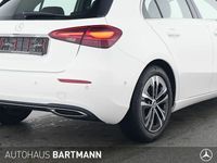 Gebraucht Mercedes A180 Progressive 136 PS (100 kW) 2024 Unilack polarweiß Limousine
