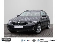 Gebraucht BMW 530 Luxury Line 252 PS (185 kW) 2022 Black sapphire Kombi