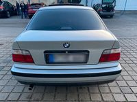 gebraucht BMW 323 E36 i Limousine • PDC • Schiebedach • Tempomat •