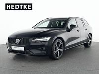 Gebraucht Volvo V60 Plus 197 PS (144 kW) 2025 Schwarz Kombi