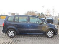Gebraucht VW Touran Trendline 105 PS (77 kW) 2012 Blau Van / Kleinbus