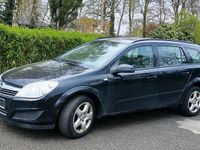 Usata Opel Astra 110 CV (80 kW) 2008 Nero Station wagon