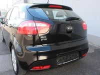 Gebraucht Kia Rio Edition 7 86 PS (63 kW) 2012 Schwarz Limousine