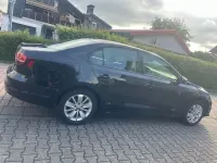 Gebraucht VW Jetta Comfortline 125 PS (91 kW) 2016 Schwarz Limousine