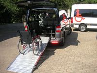 gebraucht VW T5 Kombi lang 9-Sitzer AHK Rollstuhlplatz