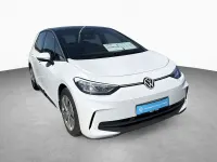 Używany VW ID.3 Pro 150 kW (204 KM) 2024 Biały Hatchback