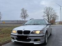 Gebraucht BMW 320 150 PS (110 kW) 2002 Silber Kombi