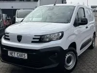 Gebraucht Peugeot Partner 131 PS (96 kW) 2025 Weiß Van / Kleinbus