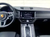 Gebraucht Porsche Macan 245 PS (180 kW) 2021 Schwarz SUV