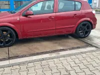 Gebraucht Opel Astra Sport 105 PS (77 kW) 2006 Rot Limousine
