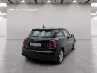 Gebraucht Mini Cooper 136 PS (100 kW) 2023 Schwarz Kleinwagen