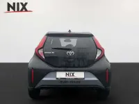 Gebraucht Toyota Aygo X 72 PS (52 kW) 2025 Celestite grey / black mica SUV